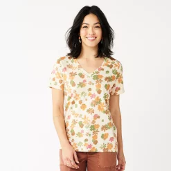 Women's Sonoma Goods For Life® Everyday V-Neck Tee 135 Women's Sonoma Goods For Life® Everyday V-Neck Tee -True Fit Shop 5485729 Retro Floral