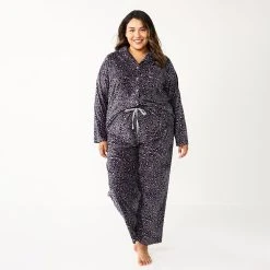 Plus Size Sonoma Goods For Life® Velour Pajama Shirt & Pajama Pants Sleep Set 13 Plus Size Sonoma Goods For Life® Velour Pajama Shirt & Pajama Pants Sleep Set -True Fit Shop 5675146 ALT2